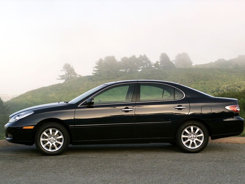 Lexus-ES-330-004.jpg